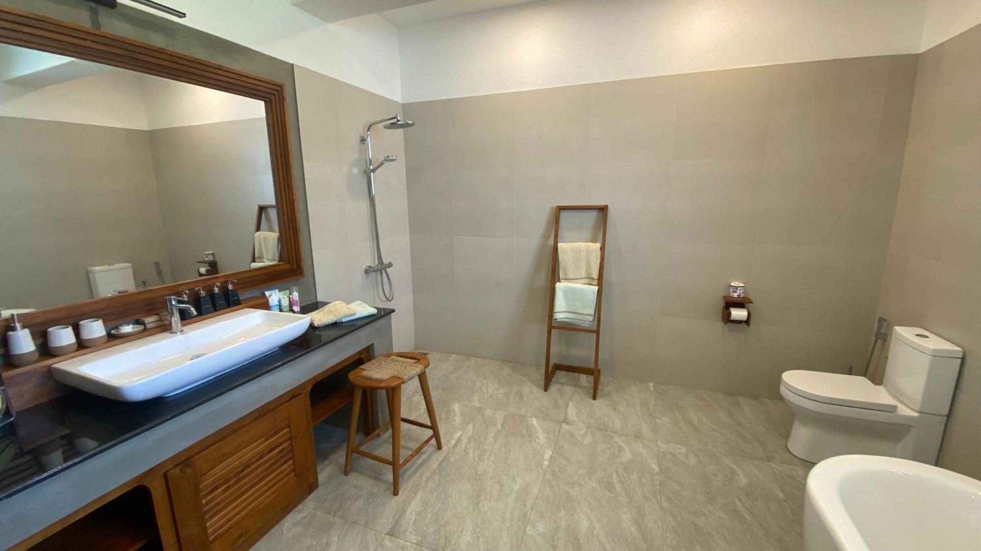 Sea Star Boutique Hotel Hikkaduwa Exterior photo