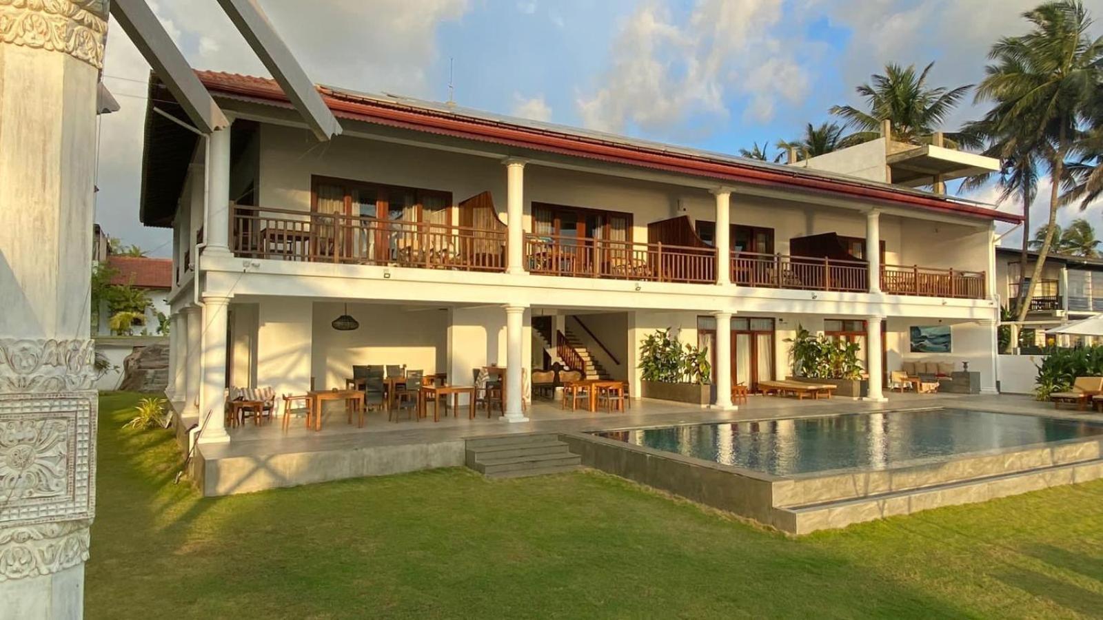 Sea Star Boutique Hotel Hikkaduwa Exterior photo
