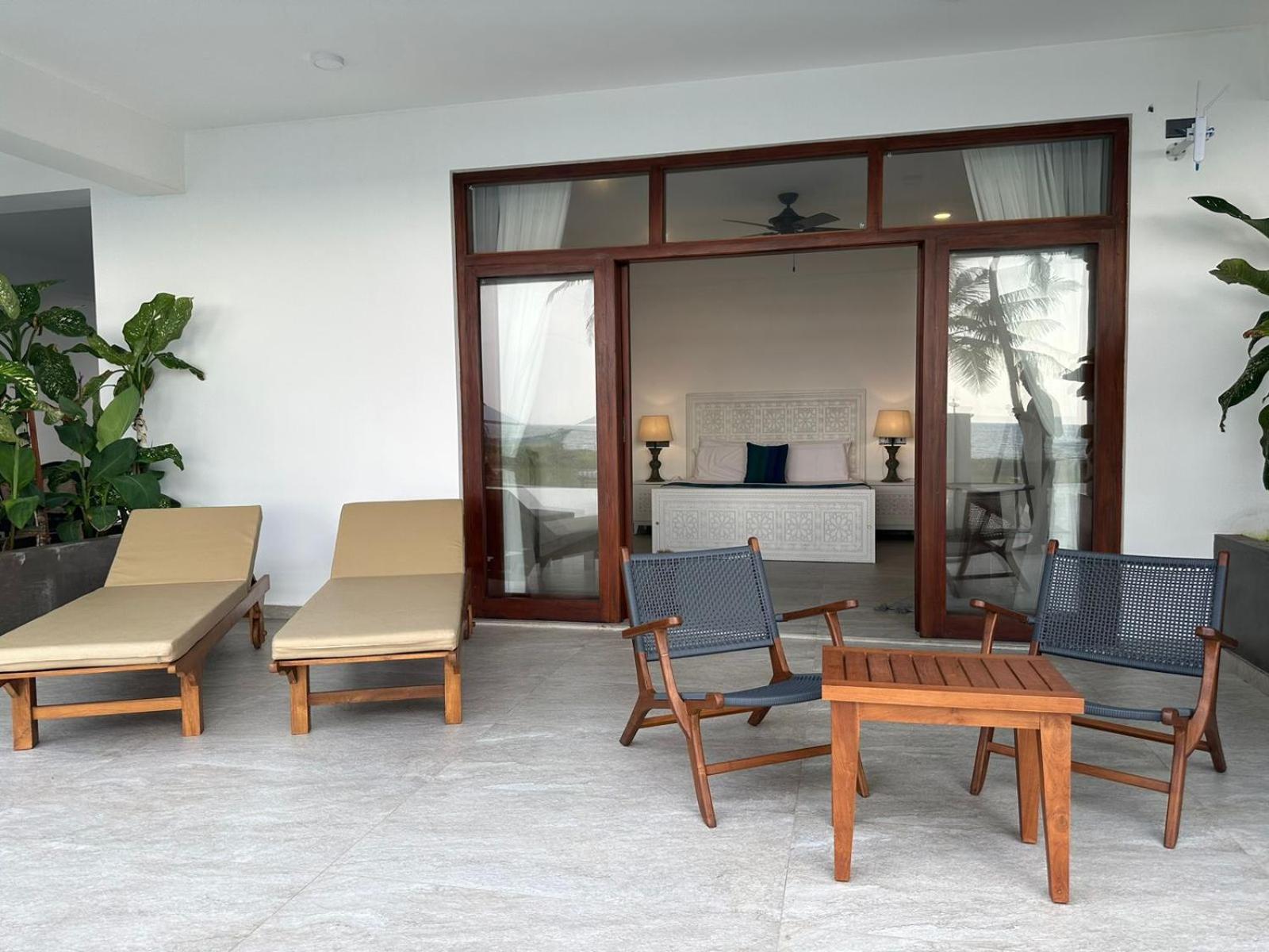 Sea Star Boutique Hotel Hikkaduwa Exterior photo