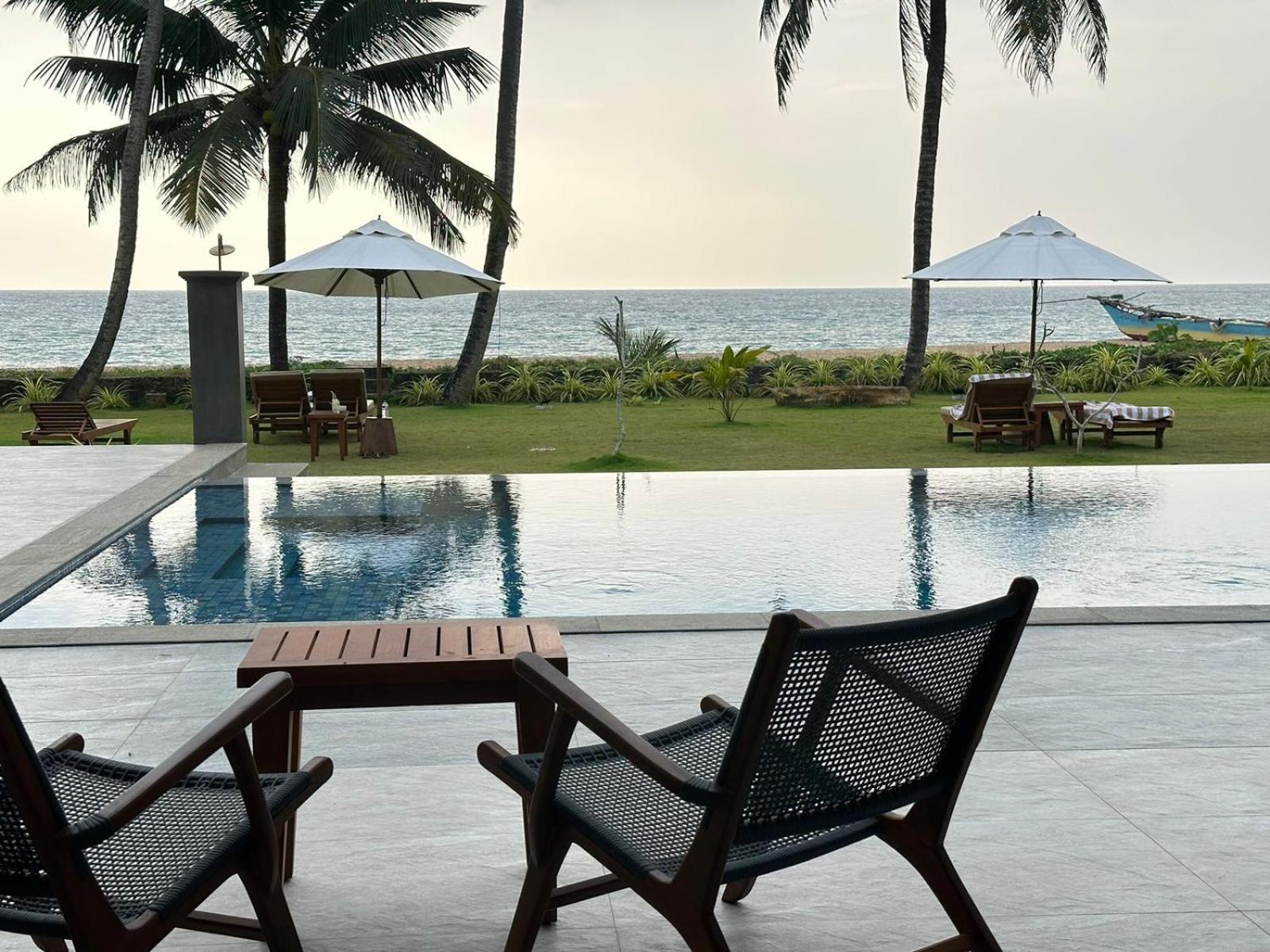 Sea Star Boutique Hotel Hikkaduwa Exterior photo