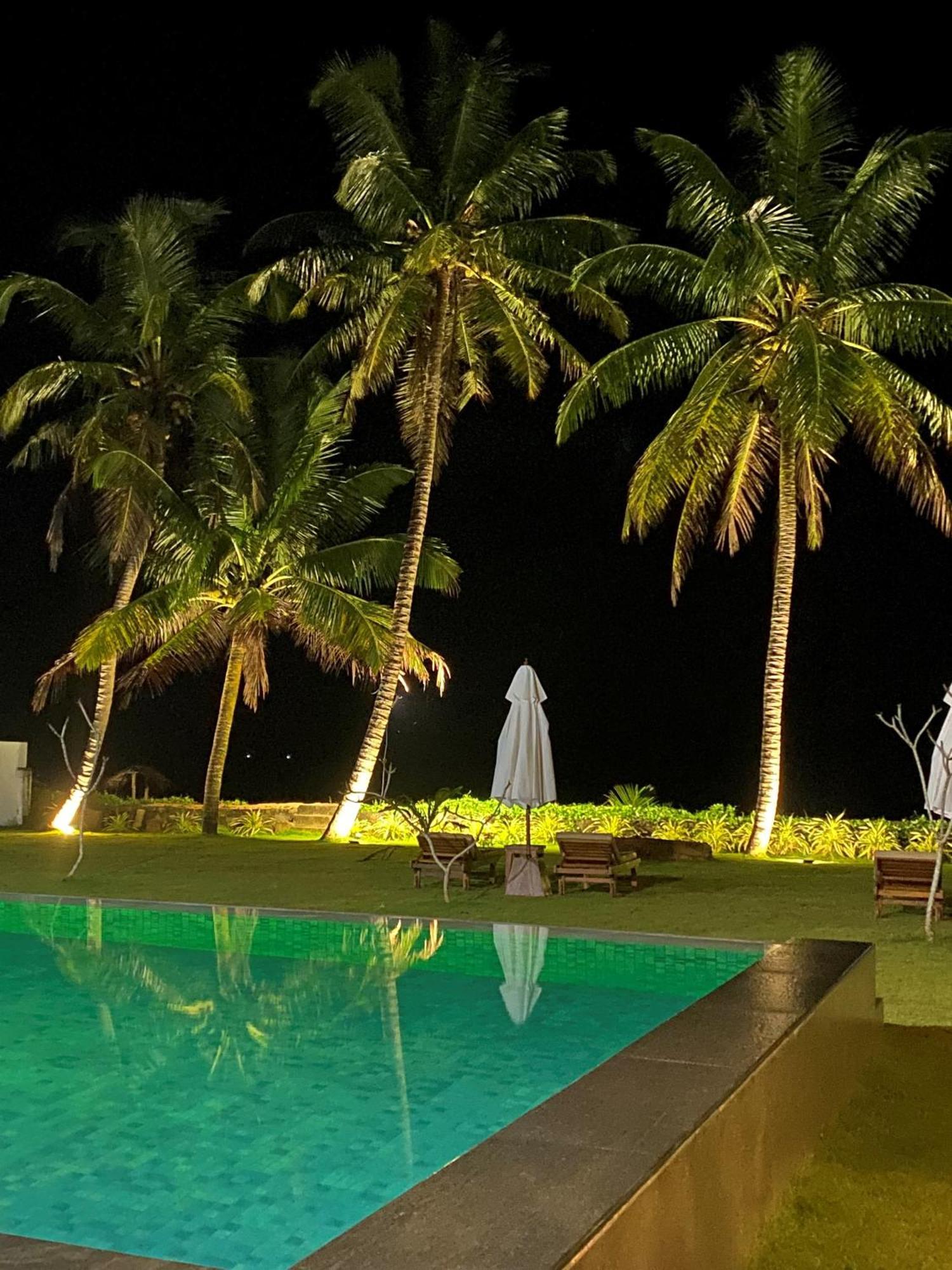 Sea Star Boutique Hotel Hikkaduwa Exterior photo